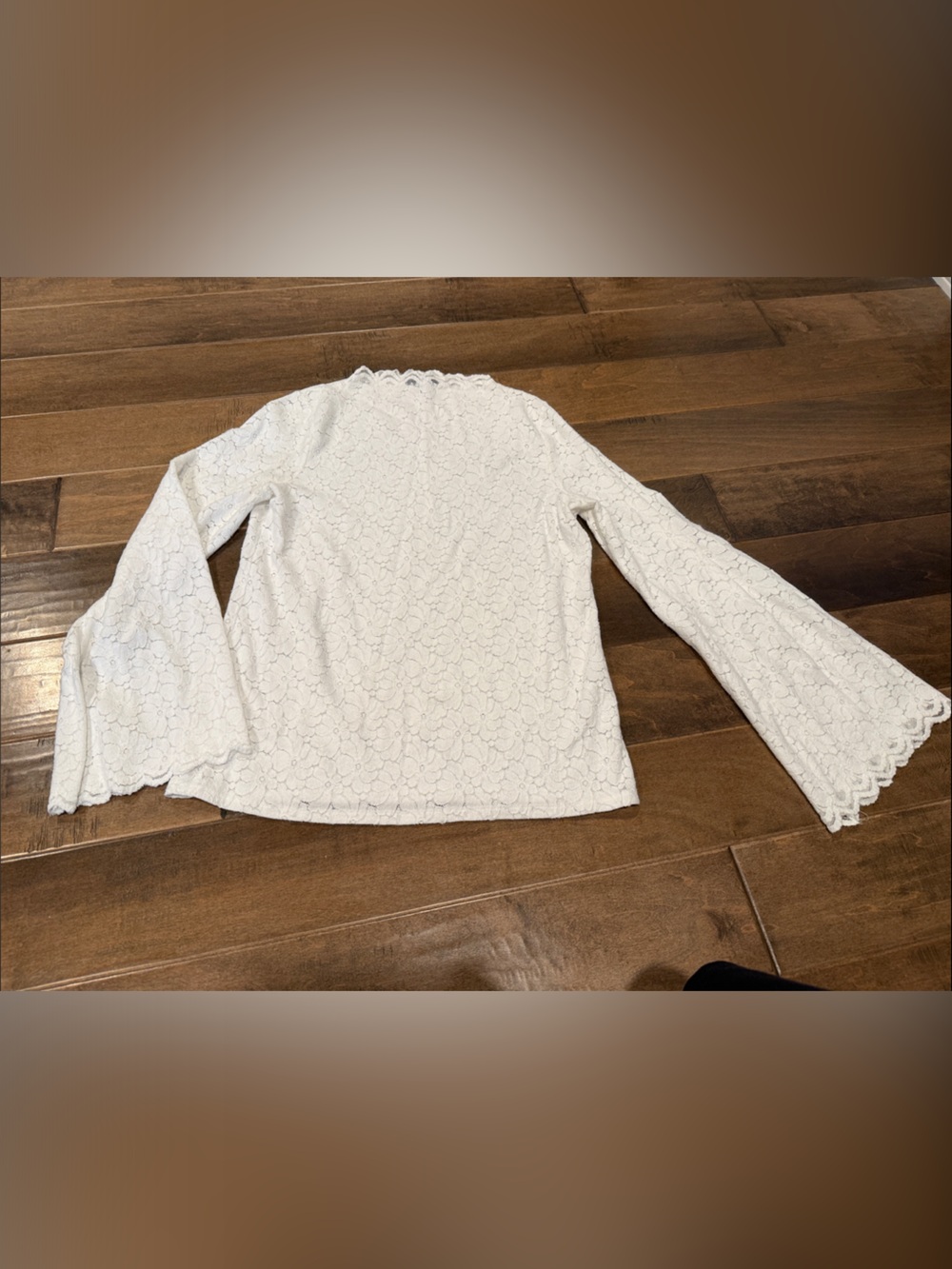 Banana Republic White Floral Lace Bell Sleeve Top